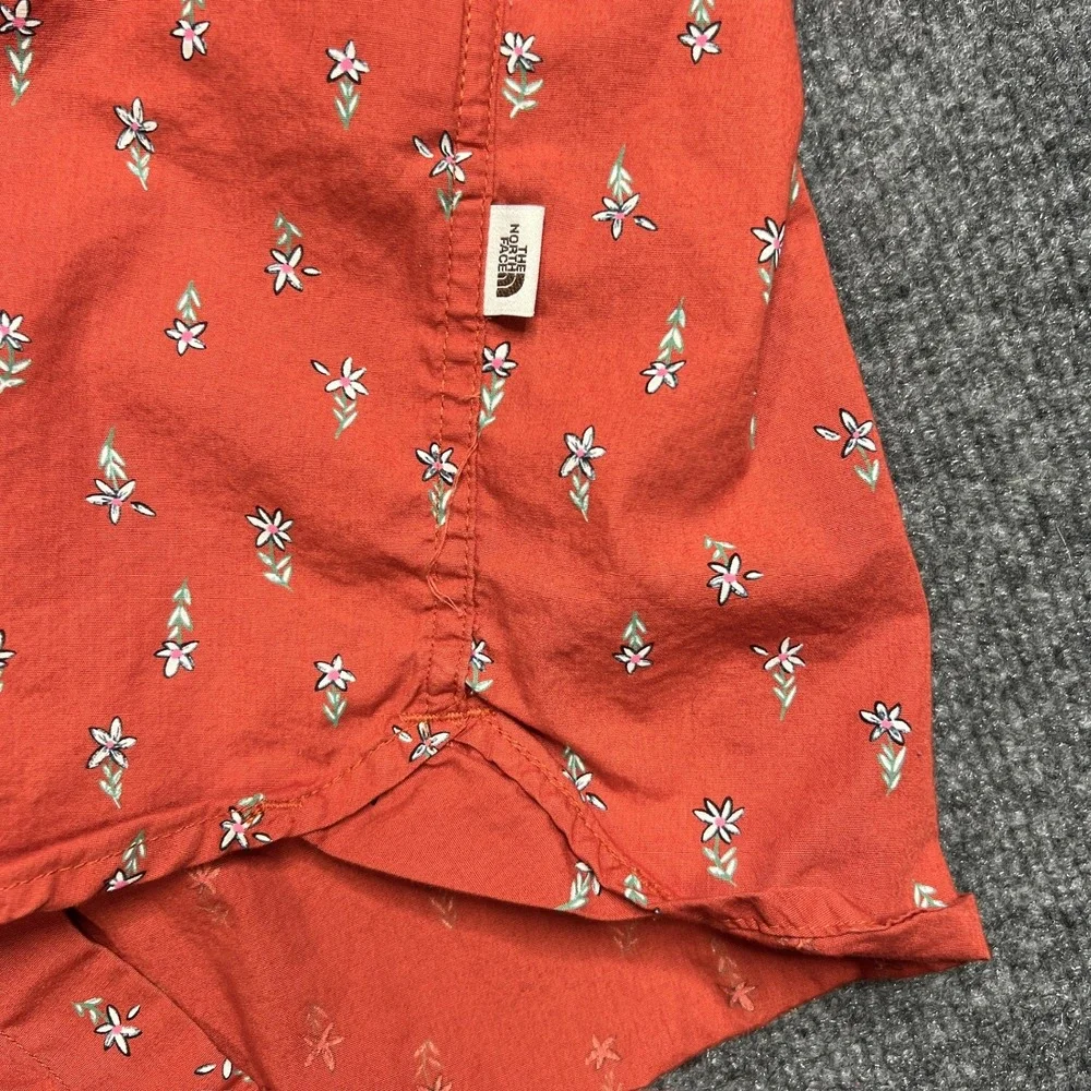 The North Face Baytrail Camp Shirt Mens Med Orange Floral Button Up Short Sleeve